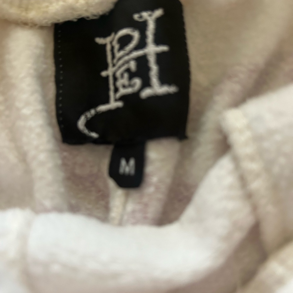 Y2K Ed Hardy White Sweatpant Shorts with Tiger Graphic M - Picture 6 of 6